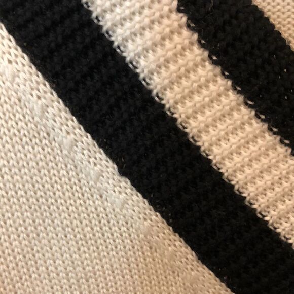 VOCK v-neck oversized sweater. White w/ Black Trim Pit to Pit 25" Preworn - Picture 3 of 7